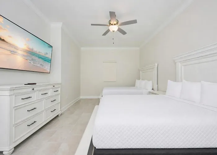 Phoenix Ii 1403 Apartment *